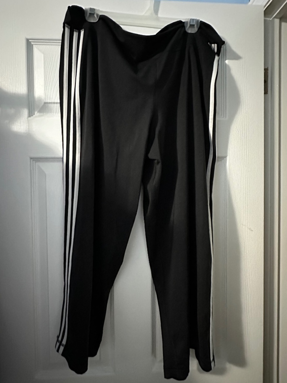 Adidas Black 3 Stripe Stretch Leggings Pants Women’s Size 3X Plus Size Sport